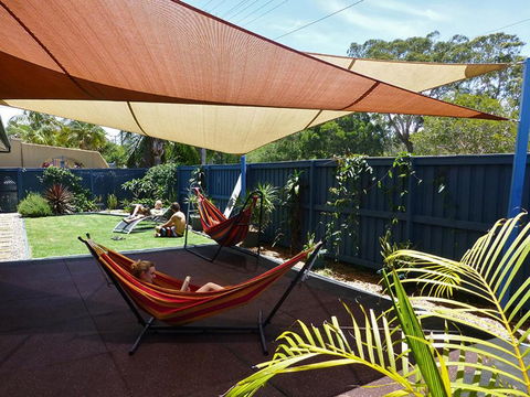Aussitel Backpackers - Yamba Accommodation 0