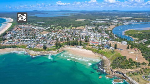 Avalon 4 - Yamba Accommodation 1