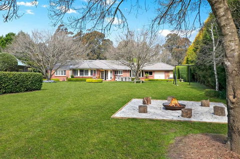 Avonlea, Bowral, Southern Highlands - Yamba Accommodation 2