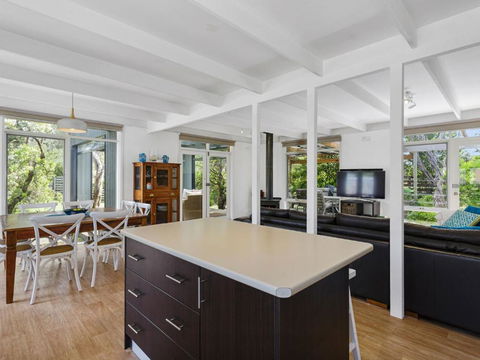 Avonlea Sorrento Holiday House - Yamba Accommodation 3