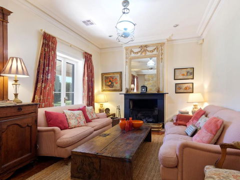 Aylmerton House And Cottage For 14 Southern Highlands - Yamba Accommodation 4