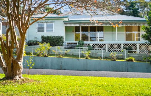 Azalea Grove - Family Or Friends Getaway - Yamba Accommodation 1