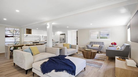 Azure - Yamba Accommodation 1