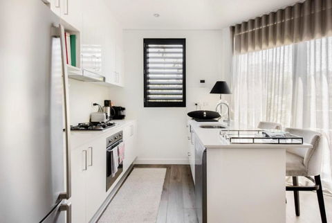 B312S - Luxury Waverton Apartment - Yamba Accommodation 3