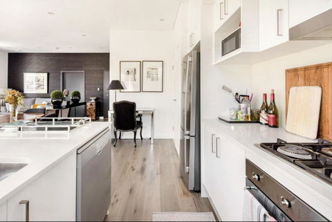 B312S - Luxury Waverton Apartment - Yamba Accommodation 4