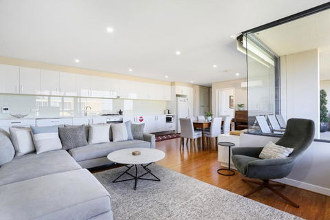 B314S - Waverton Village Heights - Yamba Accommodation 2