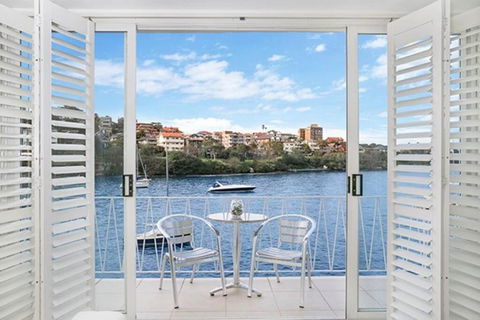 BADEN - Absolute Water Front Sydney Harbour Studio - Yamba Accommodation 0