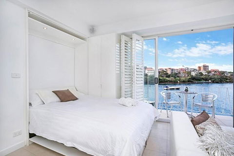 BADEN - Absolute Water Front Sydney Harbour Studio - Yamba Accommodation 3
