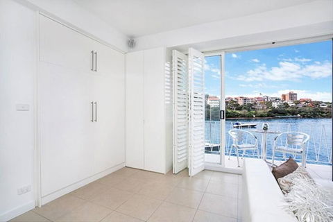 BADEN - Absolute Water Front Sydney Harbour Studio - Yamba Accommodation 4