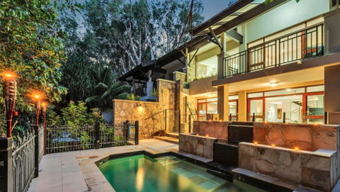 BAHAMA At Temple Tranquility - Yamba Accommodation 2