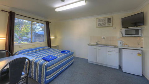 Barcaldine Caravan Park - Yamba Accommodation 1