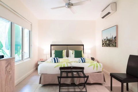 Azure Harmony - A Breezy Hideaway At The Beach Club - Yamba Accommodation 2