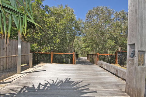 48 Boardrider Crescent, Mt Coolum - Pet Friendly, WiFi, Linen Incl. 500 BOND - Yamba Accommodation 11