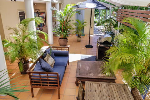 Port Douglas Apartments - Adults Only Oasis - Yamba Accommodation 42