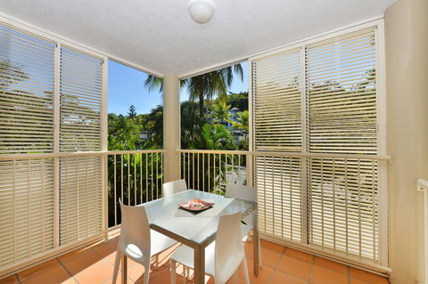 Port Douglas Apartments - Adults Only Oasis - Yamba Accommodation 6