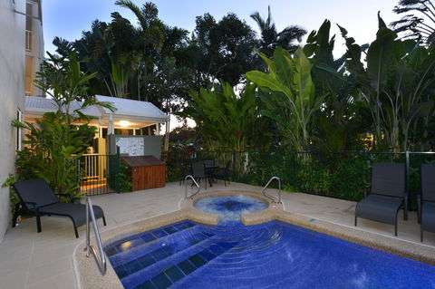 Port Douglas Apartments - Adults Only Oasis - Yamba Accommodation 19