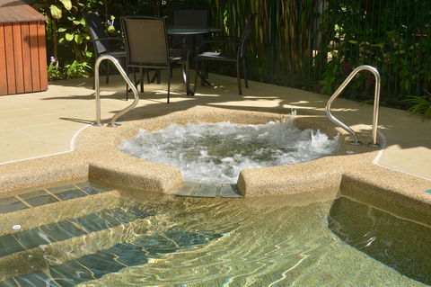 Port Douglas Apartments - Adults Only Oasis - Yamba Accommodation 17