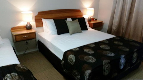 Shamrock Gardens Motel - Yamba Accommodation 13