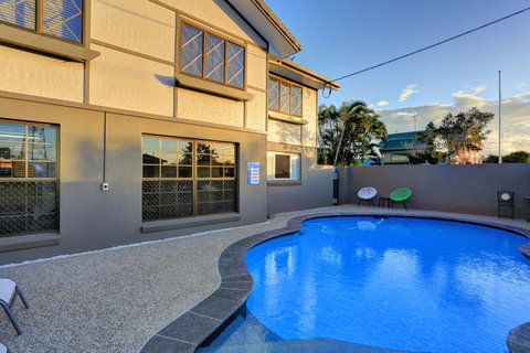 Chalet Motor Inn - Yamba Accommodation 2