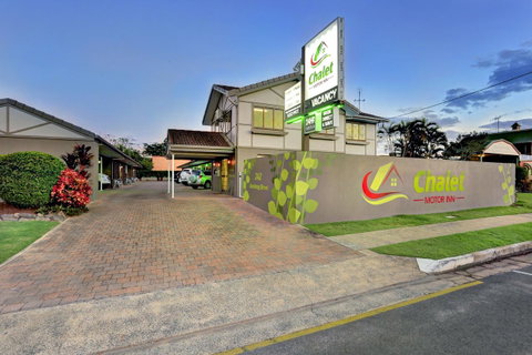 Chalet Motor Inn - Yamba Accommodation 4