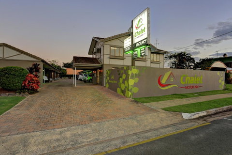 Chalet Motor Inn - Yamba Accommodation 6
