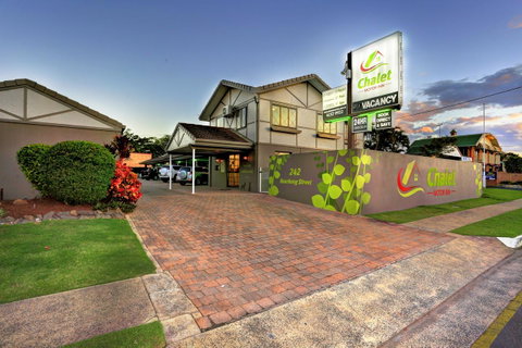 Chalet Motor Inn - Yamba Accommodation 0