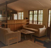 Boonah Cottage - Yamba Accommodation