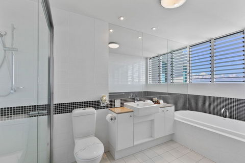 Akama Resort - Yamba Accommodation 16