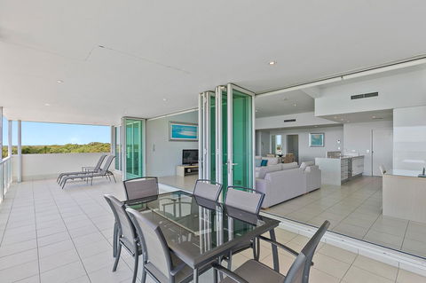 Akama Resort - Yamba Accommodation 32