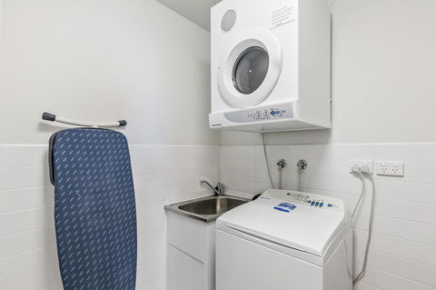 Akama Resort - Yamba Accommodation 3