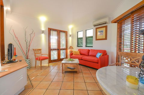 Martinique On Macrossan - Yamba Accommodation 3