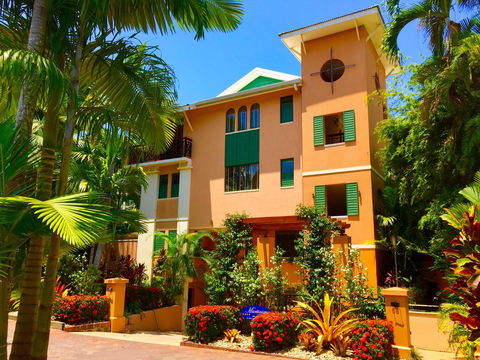 Martinique On Macrossan - Yamba Accommodation 0