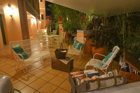Martinique On Macrossan - Yamba Accommodation 24
