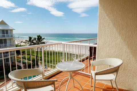 Crystal Beachfront Apartments - Yamba Accommodation 25