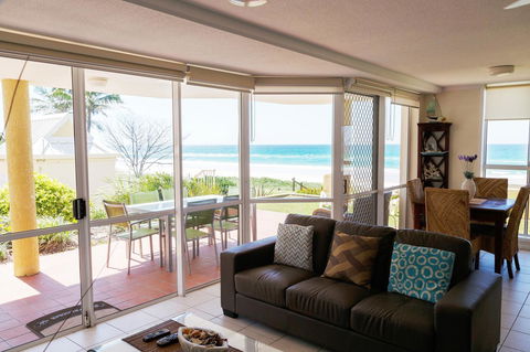 Crystal Beachfront Apartments - Yamba Accommodation 39