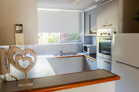 Crystal Beachfront Apartments - Yamba Accommodation 8
