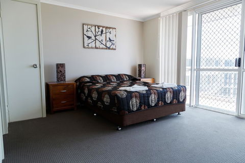 Crystal Beachfront Apartments - Yamba Accommodation 9