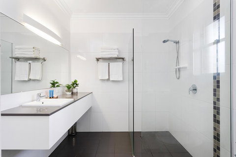 Coopers Colonial Motel - Yamba Accommodation 19