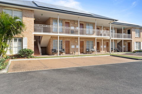 Coopers Colonial Motel - Yamba Accommodation 27