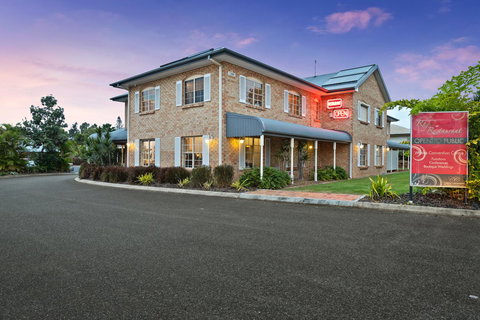 Coopers Colonial Motel - Yamba Accommodation 0