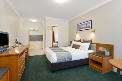 Coopers Colonial Motel - Yamba Accommodation 35