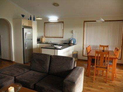 Waves & Wildlife Cottages Kangaroo Island - Yamba Accommodation 14