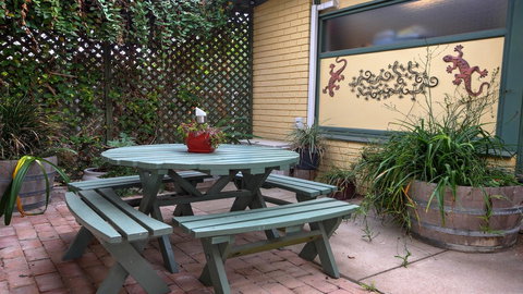 Ficifolia Lodge - Yamba Accommodation 7