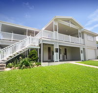 Island Adventure Holiday House - Yamba Accommodation