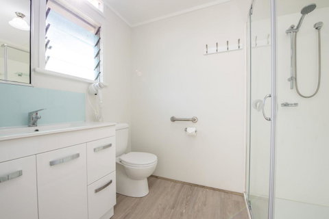 Kooyong Apartment 6 - Yamba Accommodation 7
