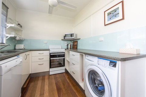 Kooyong Apartment 6 - Yamba Accommodation 2