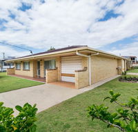 Lowset Sweetie Central to Everything - Partridge St Bongaree - Yamba Accommodation