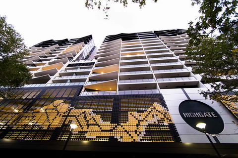 Highgate CBD Apartment - Yamba Accommodation 0