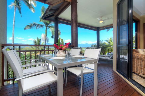 #8 The Point Apartments - Port Douglas - Yamba Accommodation 0