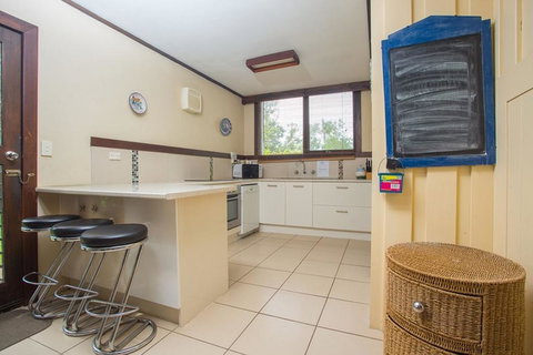 'Banksia 7' Marine Parade - Yamba Accommodation 1